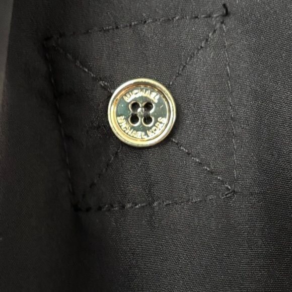 Michael Kors Blouse 2X Zip Pockets V Neck Quiet Luxury Dark Academia Soft Girl - Picture 8 of 12